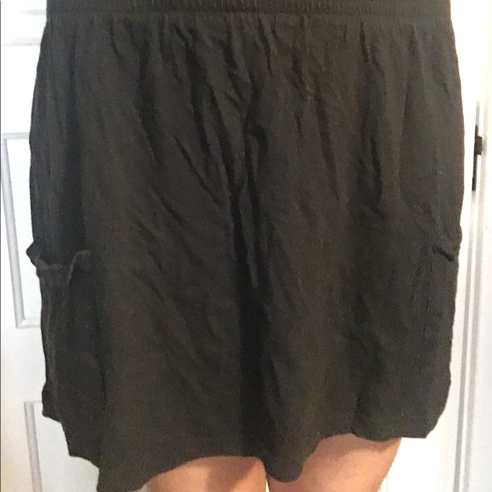 Mossimo black cotton pocket midi skirt